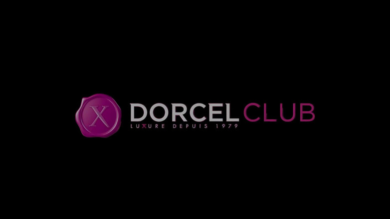 Dorcel Club: Orgia bDSM con la splendida Claire Castel