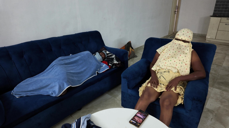 Thesana: Stepbrother's Wife Seduced Me