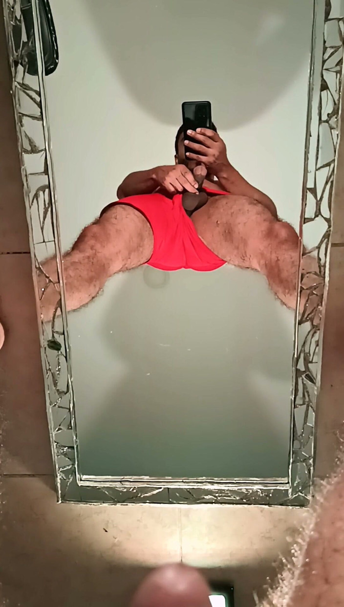 Tommhot: Masturbación Delante Del Espejo. Sexy Latino Hombre Jugando Con Tu...