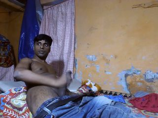 Indian desi boy: Відео мастурбації чувака
