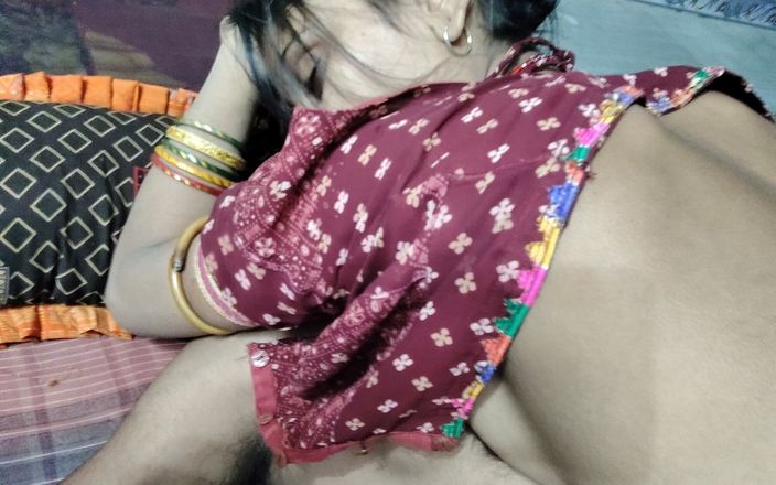 Tejabhabi: Desi dorf bhabhi Devar handjob