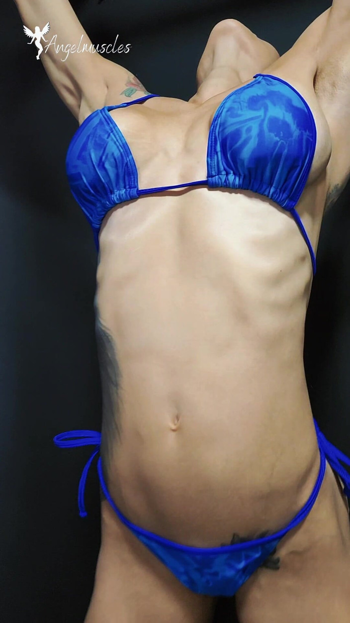 Angelmuscles: 갈비뼈가 튀어나와 있어