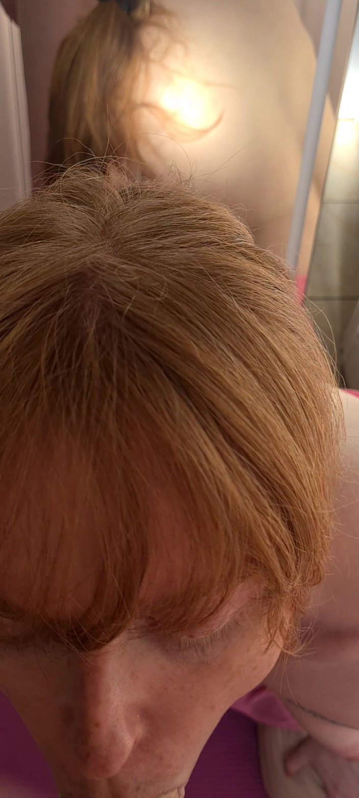 PrincessKitti3: Suckin' off ma copine rousse trans