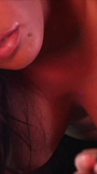 Pantimedias express - tetona milf se la follan y traga semen