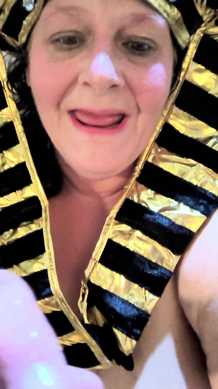 HerculesnVENUS: Memancut mani baldi penuh dengan zakar kerasnya menonton air mani