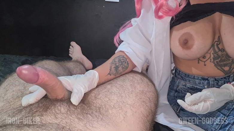 QweenSG: Obřad s šťastným koncem...