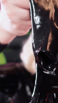 Compilation de vidéos ASMR : caoutchouc en latex et gants médicaux (Arya Grander)