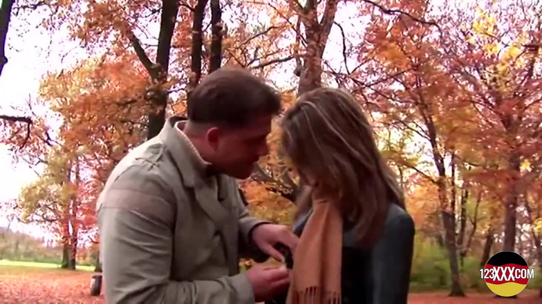 123XXX - Fucked Amateurs in Germany!: Awek nakal menghentikan si sesat dan mahukan kongkek