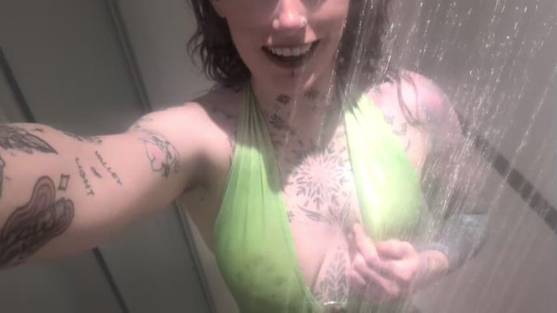 Goddess Transcendence: Wetlook Obsession Prysznic Body jebanie, śliska jazda dildo i ogromne wydanie