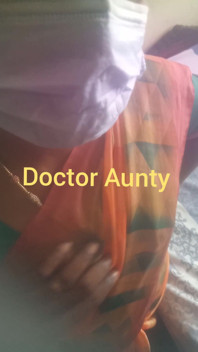 Tamil Doctor Aunty Consultant