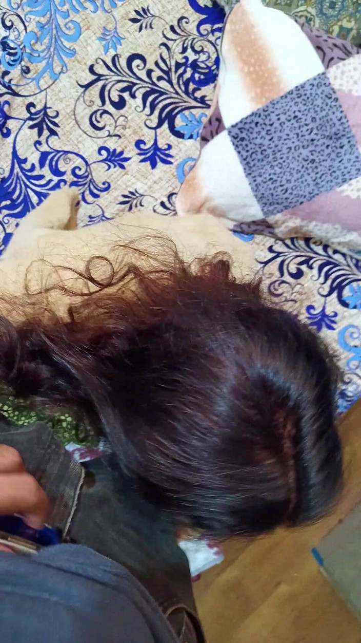 Pathani 420: Alize khala Naheed在Chacha不在家的时候在床上和desi chudai qasim做爱