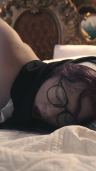 Nun Madalena Is a Virgin and Can Only Fuck Her Ass, the Priest Broke Into the Naughty Girl Hot