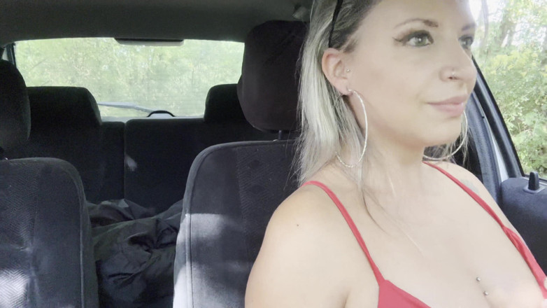 AnissaHale: Je Trompe Mon Mari Avec Un Inconnu