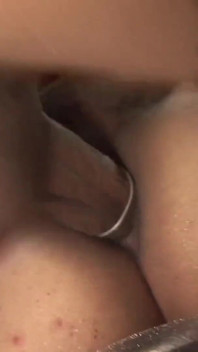 Shemale Carolina gets horny