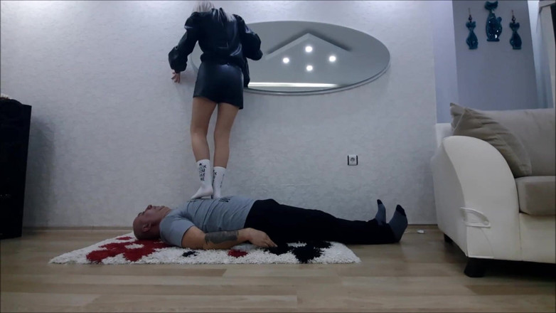 Goddess Lina: Goddess Lina trample
