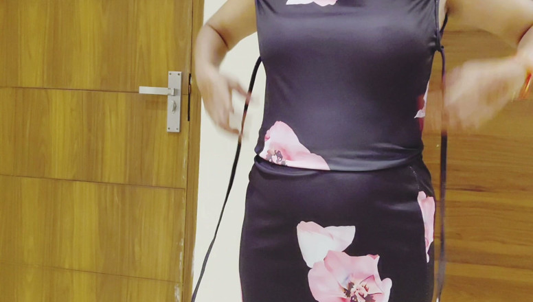 XShilpa: Hotwife dikongkek abang tiri