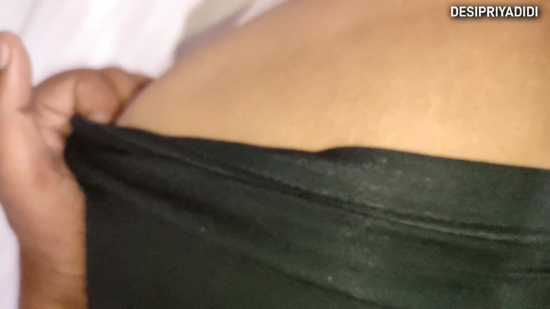 PRIYA DIDI: Сводный брат трахни меня, когда никого не было дома