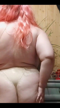 See my ass in all its glory