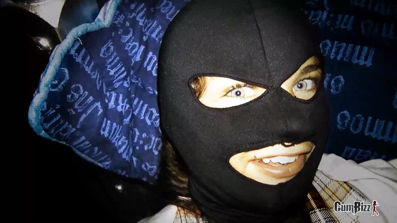 Cumbizz: मुझे अपने सौतेले पिता का बीबीसी बहुत पसंद है