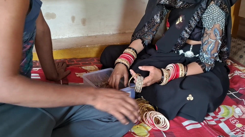 seema: Father-in-law Left the Younger Daughter-in-law Before Going Home