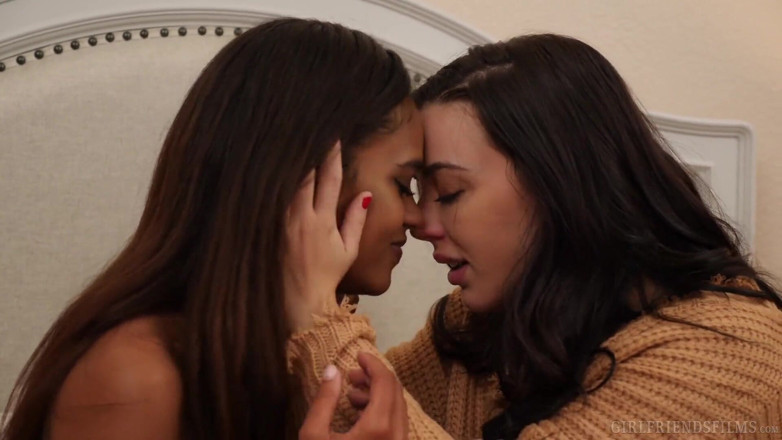 Girlfriends Films: Scarlit Scandal &amp; Whitney Wright have quivering lesbian orgasms - GirlfriendsFilms