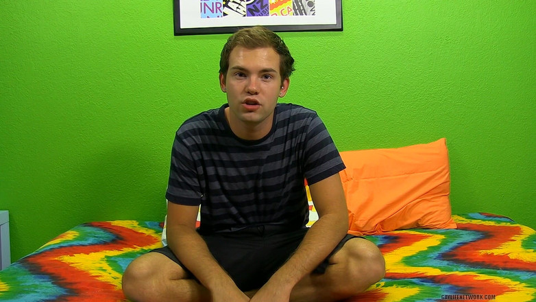 Lollipop Twinks: Preston berbicara tentang pacarnya. &amp; Cherry Tomatoes