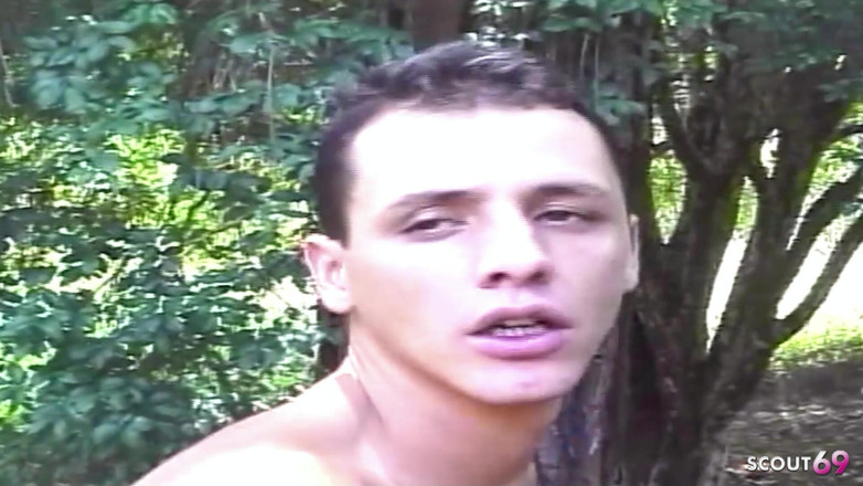 Shemale TS Collection: Adam azgın travestiden ilk anal sikişini yapıyor