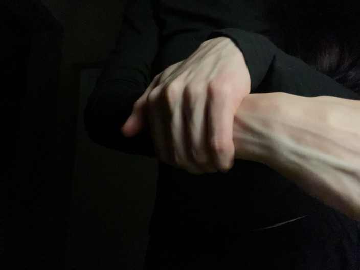 Princess Aisha: Crazy Swollen Veins