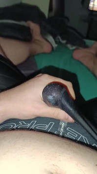 흑인 속옷을 입은 통통한 소년 사정