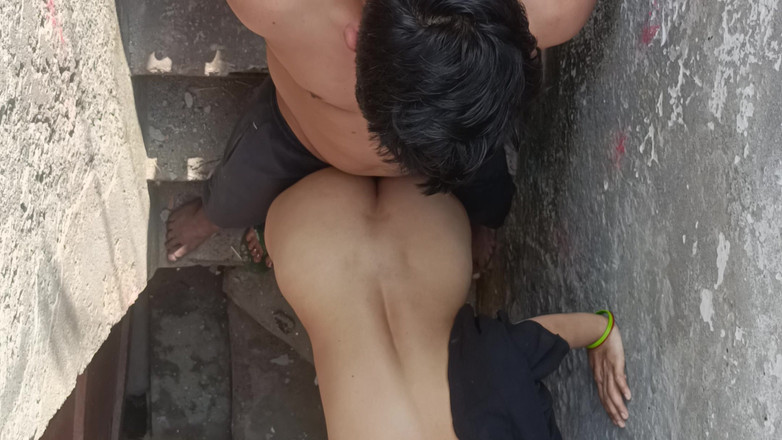 Xyzmastilcing: Kaamwali Ko Pal Deya