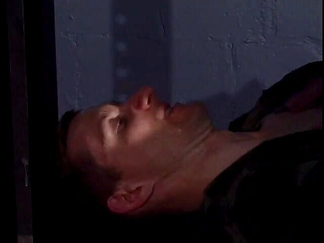 Gays Case: Soldații în uniformă sunt atât de excitați încât nu se pot abține și...