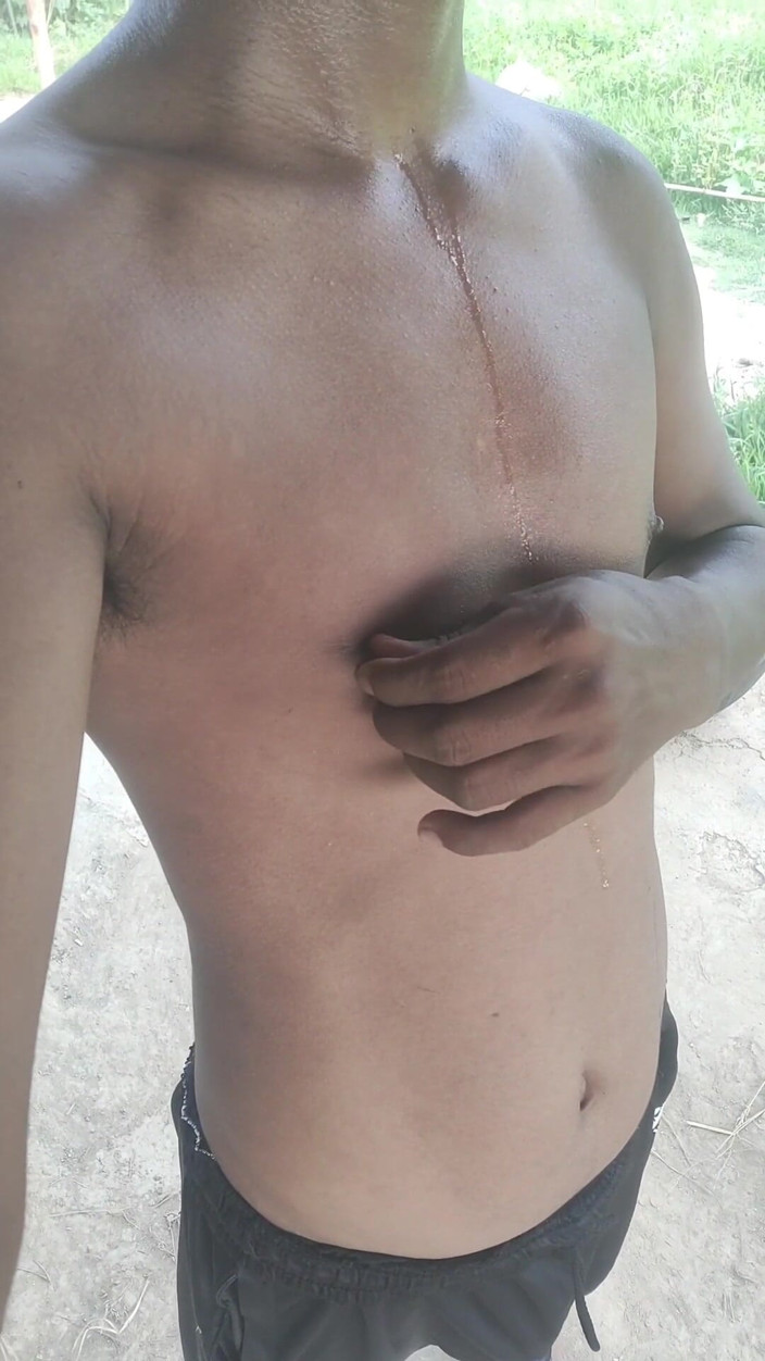 Assamesebodoboy: Indian Hunk Nude Video Shooting