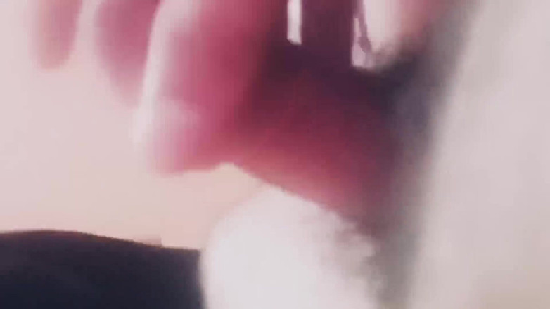 SHAKRATASNEEM: Dasi üvey erkek kardeşiyle çok ateşli bir kurulum