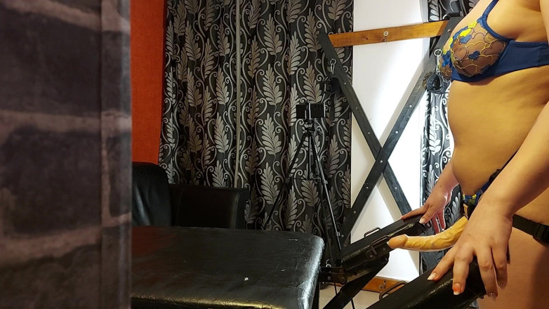 Anna Bambi: Analtraining für meine schlampe teil 1