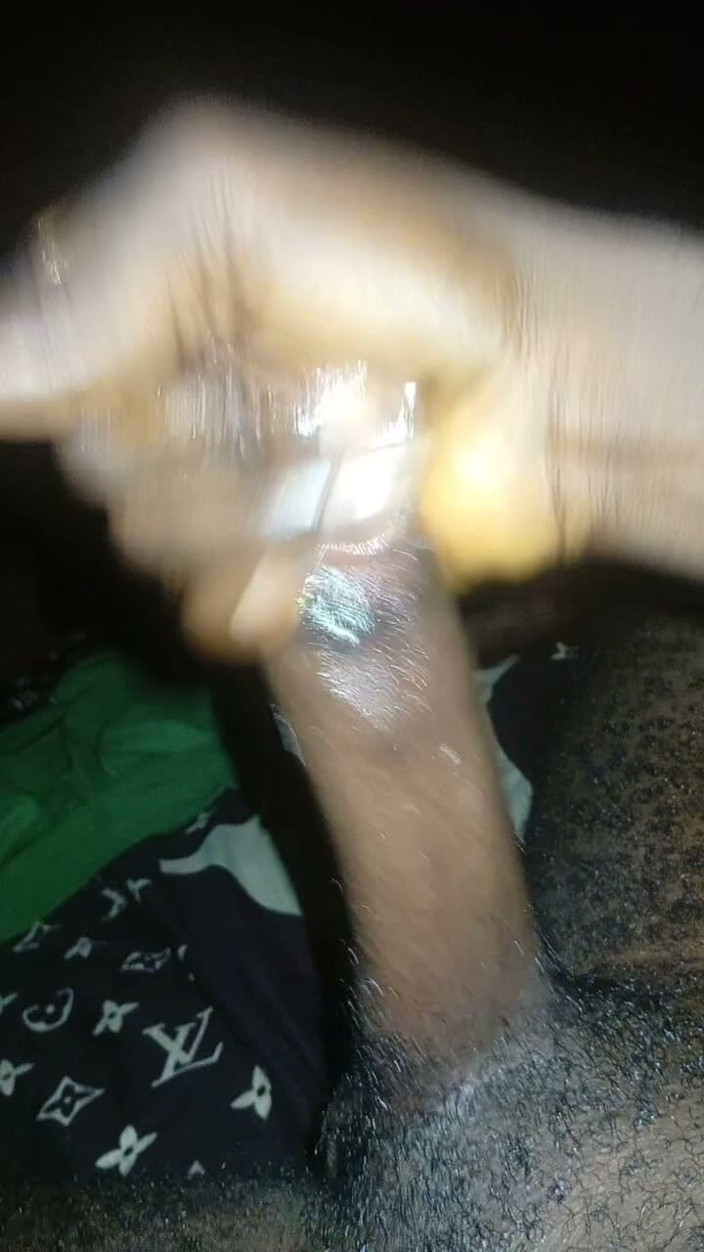 HornyLayer34: Horny as Fuck