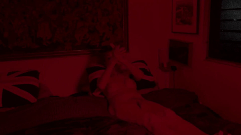 FromThisNight: Foda em vermelho