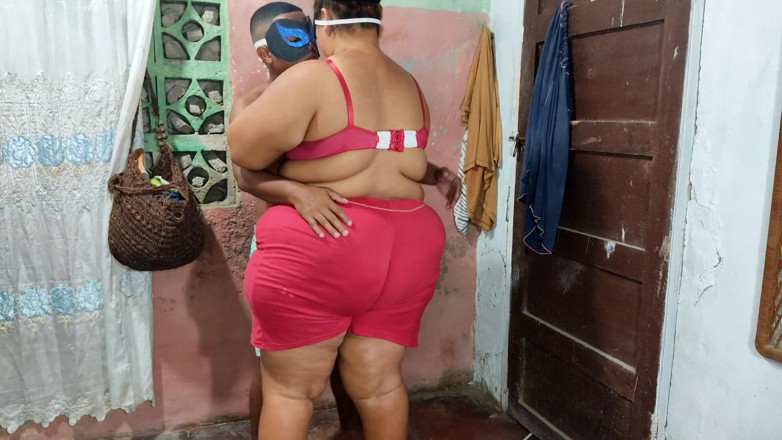 Gordita Culo Rico: I Received a Visit From My Naughty Stepson, He Started...