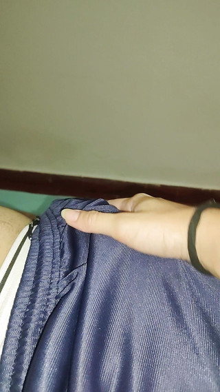 Debora Mendes: Masturbuje manželova ptáka před spaním