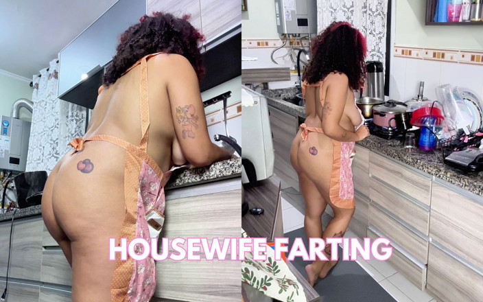 Cutiepiie Chubby: Housewife Farting Naked While Doing the Dishes and Cooking