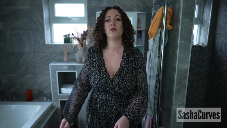 Sasha Curves: Jealous Step-stepmom Will Do Anything for Your Attention