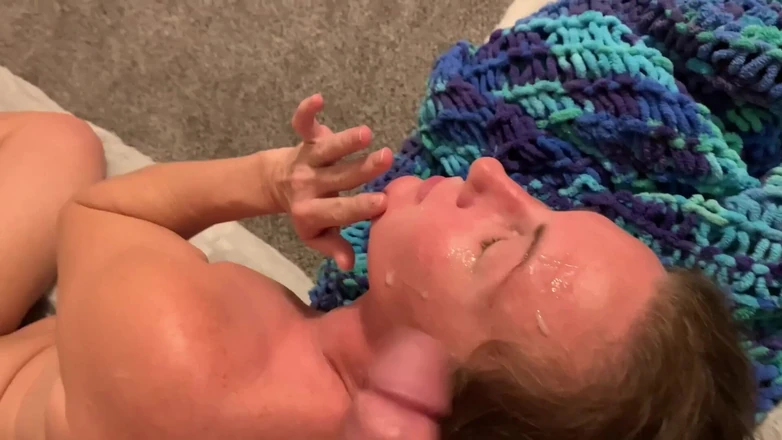 Farmers Wifey: Breakin N New Couch Deep Throat Smash My Pussy