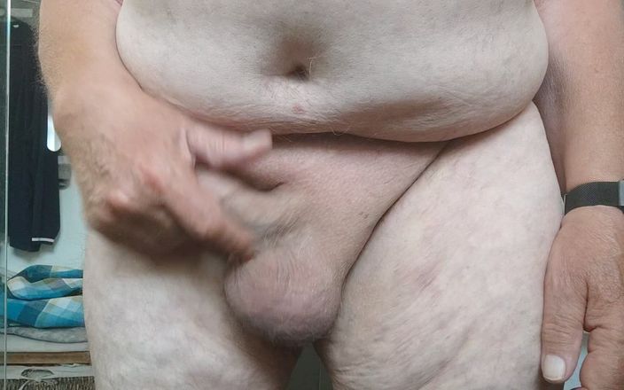 Karlchengeil: Mon pénis, gros plan
