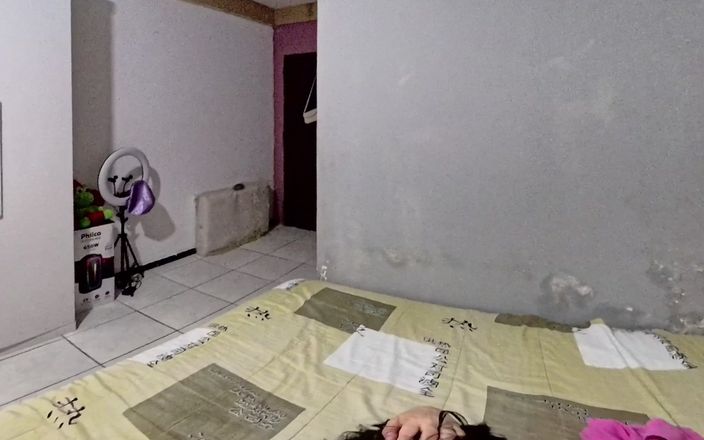 Kasallpimenta VR: Casada Safada paga treinador com a buceta