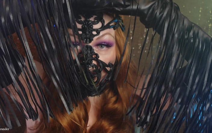 Arya Grander: ASMR Красивая Arya Grander в 3D латексной маске с кожаными перчатками - эротическое бесплатное видео (SFW)
