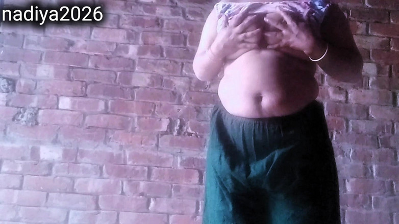 nadiya2026: Persoonlijke ervaring solo-video met echt gevoel en comfort Bangladesh Vabi.