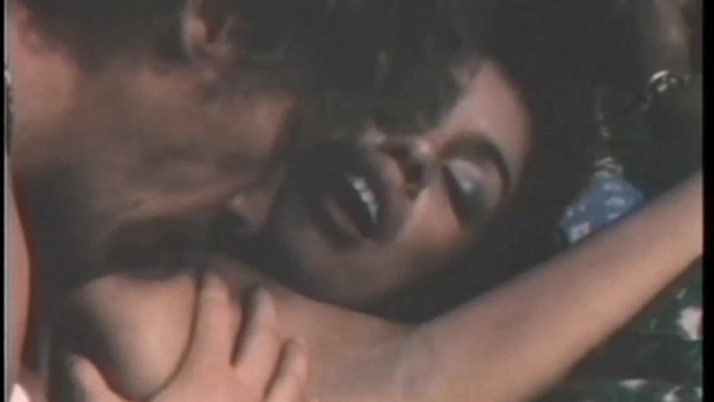 XTime Vod: Rocco Siffredi ama la figa pelosa vintage