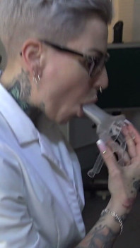 I’m the Gynecologist for Hot Teen Pussies!
