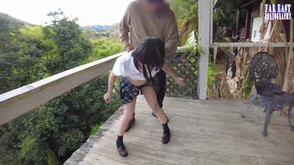 Far East pornography: Pürüzsüz sıkı güzellikle kaldırılmış itiş çılgınlığı kalın teşhirli oyunda sert zıplıyor -ep-2