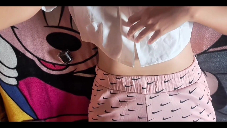 Yulieth Gomez: Я так горяча за этот стол! Интенсивный оргазм! Бесплатное порно трение киски