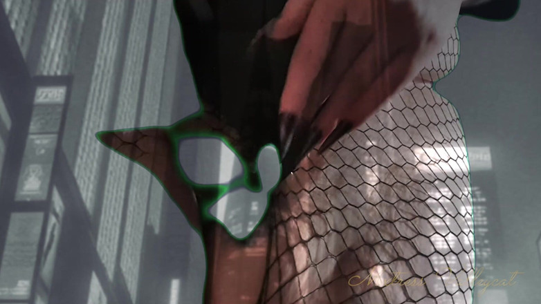 Mxtress Valleycat: ホログラフィックの巨人